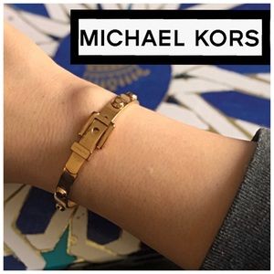 Michael Kors, Belt Style Gold Bangle Bracelet, With Adjustable fit
